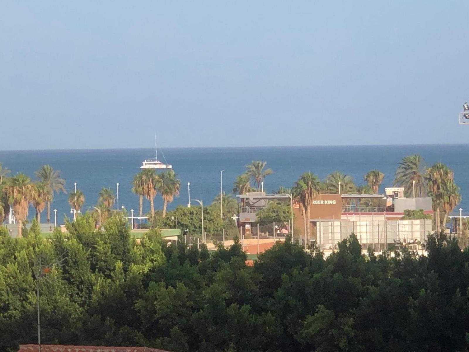 Apartamento Amanecer Малага Экстерьер фото