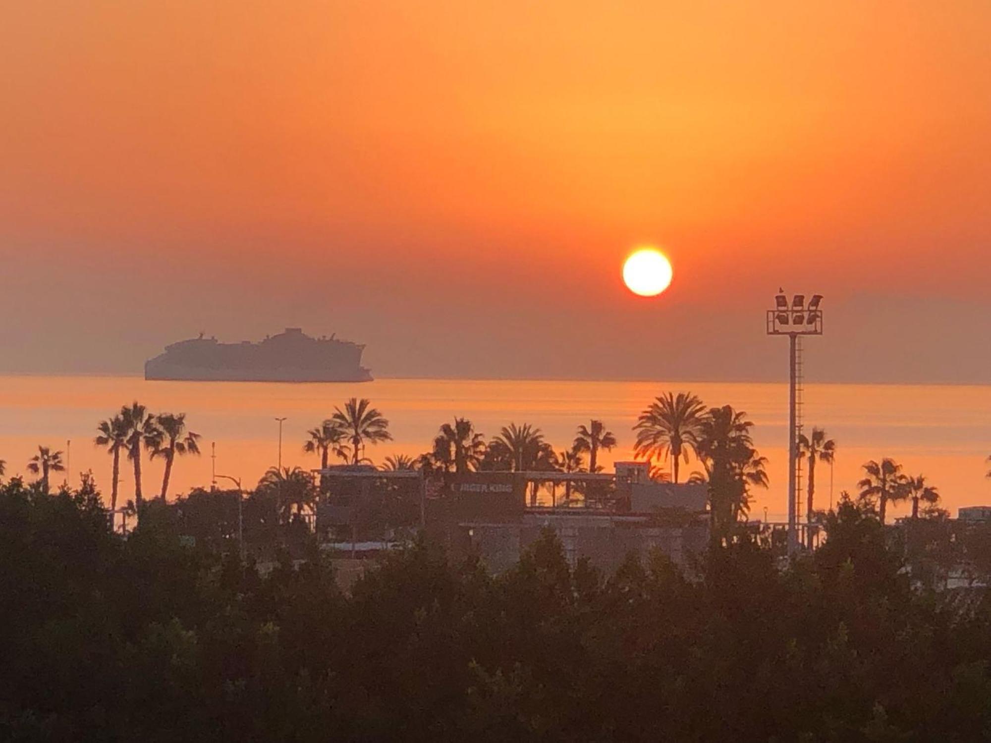 Apartamento Amanecer Малага Экстерьер фото
